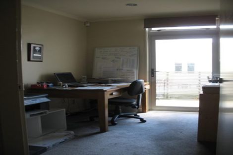 Photo of property in 14/15 Roxburgh Street, Mount Victoria, Wellington, 6011