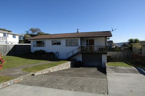 Photo of property in 69 Tamatea Road, Taupo, 3330