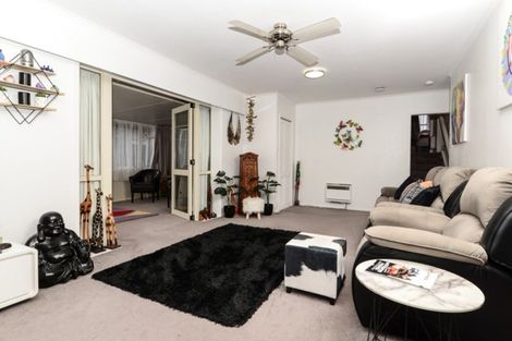 Photo of property in 79 Tuhikaramea Road, Dinsdale, Hamilton, 3204