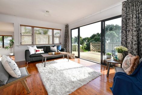 Photo of property in 15 Virginia Circus, Snells Beach, 0920
