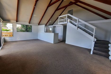 Photo of property in 9b Leonard Road, Mount Wellington, Auckland, 1060