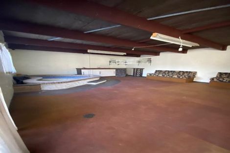 Photo of property in 3 Tatua Place, Conifer Grove, Takanini, 2112