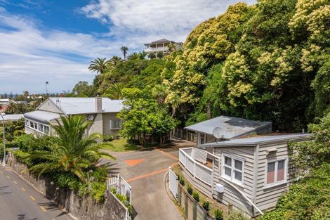 Photo of property in 10 Milton Road, Bluff Hill, Napier, 4110
