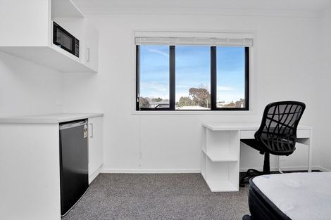 Photo of property in 3/3 Snead Place, Hamilton East, Hamilton, 3216