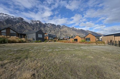 Photo of property in 5 Falconer Rise, Jacks Point, Queenstown, 9371