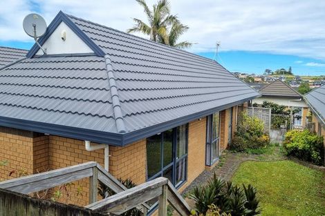 Photo of property in 520/12 Northcross Drive, Oteha, Auckland, 0632