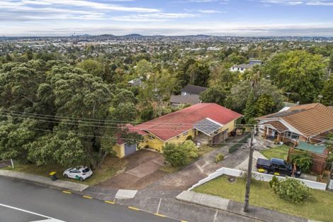 Photo of property in 264 Titirangi Road, Titirangi, Auckland, 0604