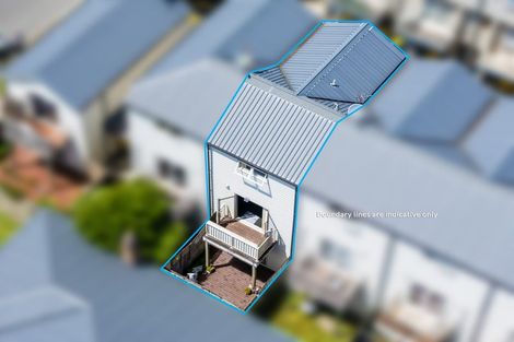 Photo of property in 3/4 Keeling Road, Henderson, Auckland, 0612