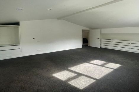 Photo of property in 5 Totara Terrace, Inglewood, 4330