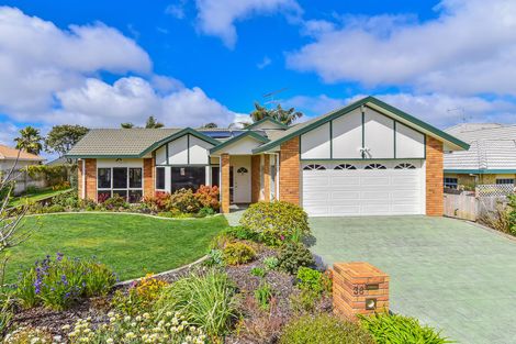 Photo of property in 36 Stewart Gibson Place, Manurewa, Auckland, 2105