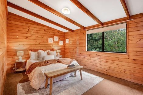 Photo of property in 22 Randal Place, Bayview, Auckland, 0629