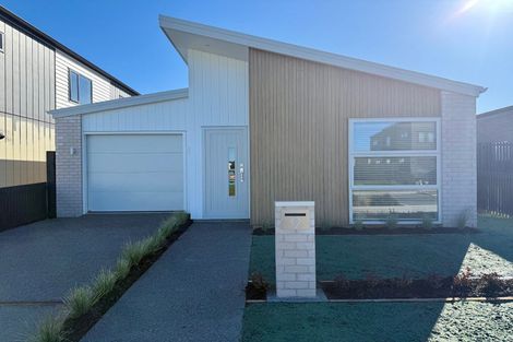 Photo of property in 9 Overton Street, Rototuna North, 3210