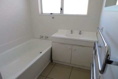 Photo of property in 1/56 Gemstone Drive, Birchville, Upper Hutt, 5018