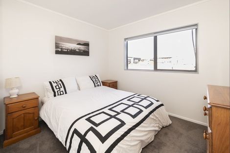 Photo of property in 28 Hall Road, Pataua North, Whangarei, 0175