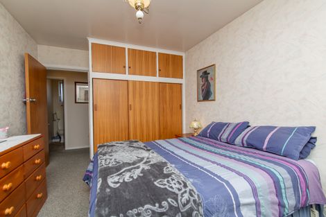 Photo of property in 2/264 Main North Road, Redwood, Christchurch, 8051