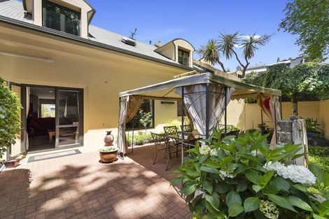 Photo of property in Waterford Estate, 11/102 Grantham Street, Hamilton Central, Hamilton, 3204