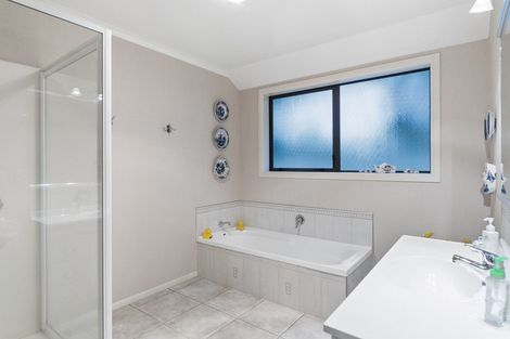 Photo of property in 9 Aylesbury Court, Rototuna North, Hamilton, 3210