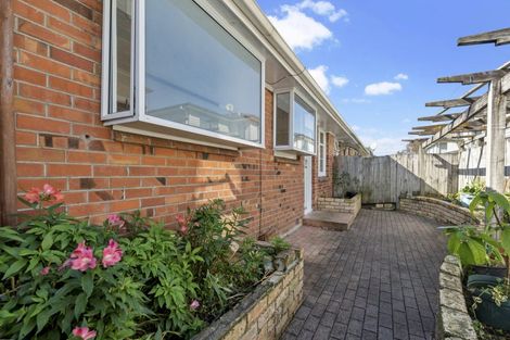Photo of property in 2/50 Ferndale Road, Mount Wellington, Auckland, 1060