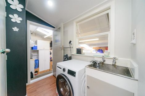 Photo of property in 4 Hunia Street, Marton, 4710