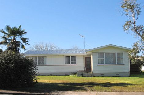 Photo of property in 10 Winiata Terrace, Papakura, 2110