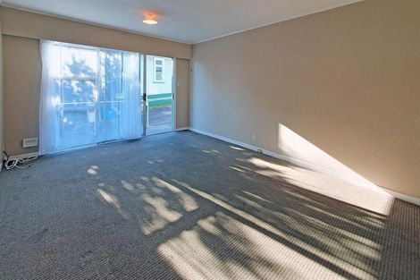 Photo of property in 76b Eliot Street, New Plymouth, 4310