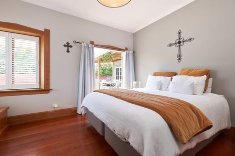 Photo of property in 303 Mclean Street, Saint Leonards, Hastings, 4120