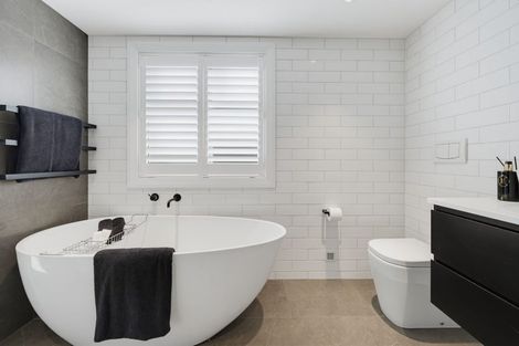 Photo of property in 50 Fendalton Road, Fendalton, Christchurch, 8014