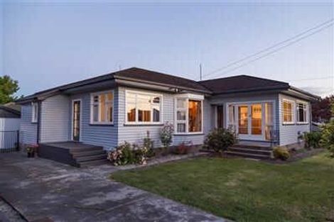 Photo of property in 16 Field Terrace, Upper Riccarton, Christchurch, 8041
