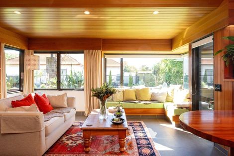 Photo of property in 3 Ross Place, Greenmeadows, Napier, 4112