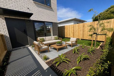 Photo of property in 1/3 Eskdale Road, Birkdale, Auckland, 0626