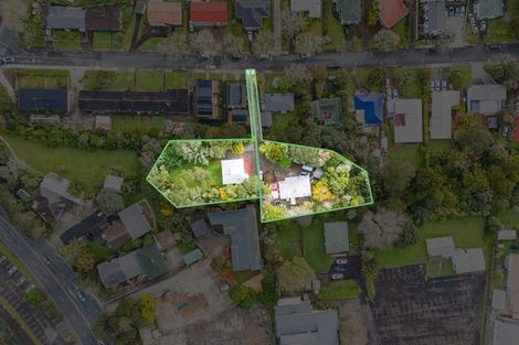 Photo of property in 5 Takapu Street, Henderson, Auckland, 0612