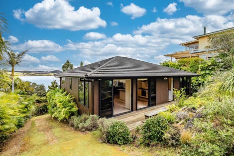 Photo of property in 34 Rangitane Loop Road, Kerikeri, 0294