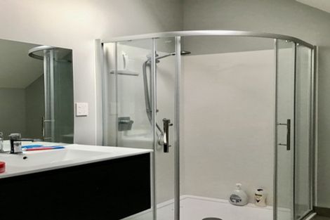 Photo of property in 11 Bond Street, Hamilton East, Hamilton, 3216