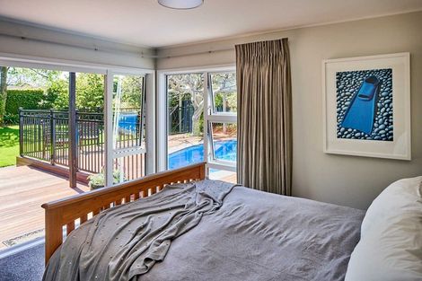 Photo of property in 21 Mahoe Street, Eastbourne, Lower Hutt, 5013