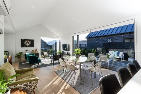 Photo of property in 8 Fife Court, Jacks Point, Queenstown, 9371