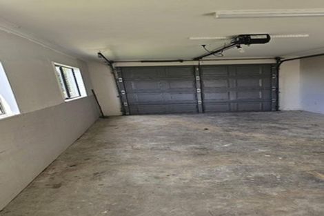 Photo of property in 283a Don Buck Road, Massey, Auckland, 0614