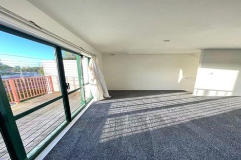 Photo of property in 12/1 Briar Way, New Lynn, Auckland, 0600