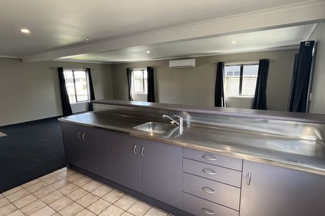 Photo of property in 1 Cleland Street, Palmerston North, 4410