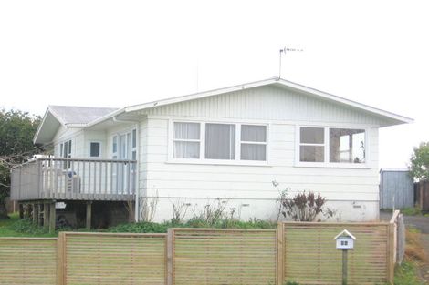 Photo of property in 64 Pohutukawa Drive, Pukete, Hamilton, 3200