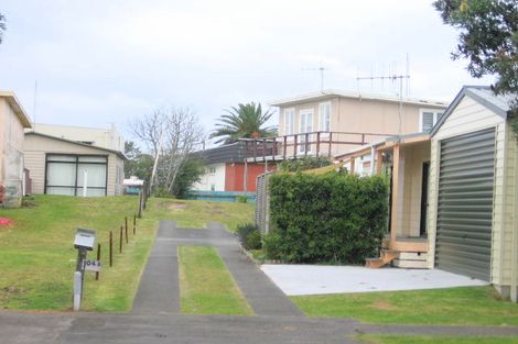 Photo of property in 104b Charleston Avenue, Whangamata, 3620