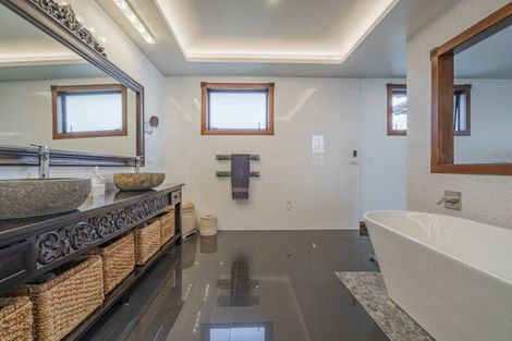 Photo of property in 77 Buffalo Beach Sh25 Road, Whitianga, 3510