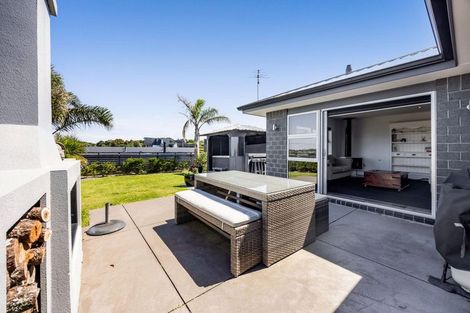 Photo of property in 8 Impact Avenue, Bell Block, New Plymouth, 4312