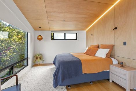 Photo of property in 21 Point Street, Raglan, 3225