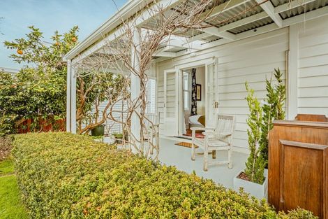 Photo of property in 53 King Edward Street, Sandringham, Auckland, 1025