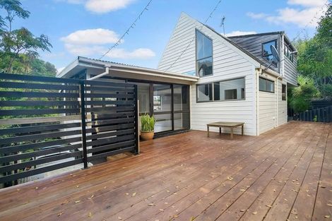 Photo of property in 2/8 Lydia Avenue, Northcote, Auckland, 0627