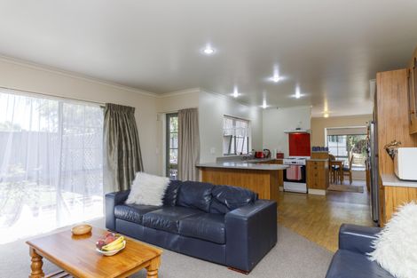 Photo of property in 13 Trent Street, Rongotea, 4476