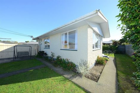 Photo of property in 1/29a Wainoni Road, Wainoni, Christchurch, 8061