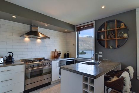 Photo of property in The Woods, 5/12 Dublin Street, Queenstown, 9300