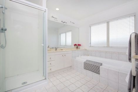 Photo of property in 1 Cantora Avenue, Northpark, Auckland, 2013