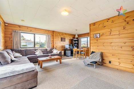 Photo of property in 13 Turon Crescent, Totara Park, Upper Hutt, 5018